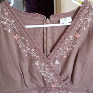 EUC JJill size 12 embroidered dress